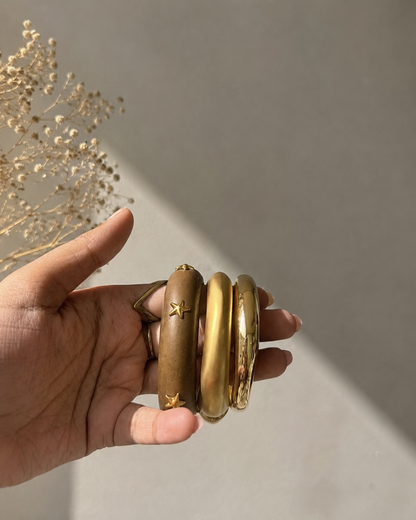 Aurora Luxe Bangle Stack
