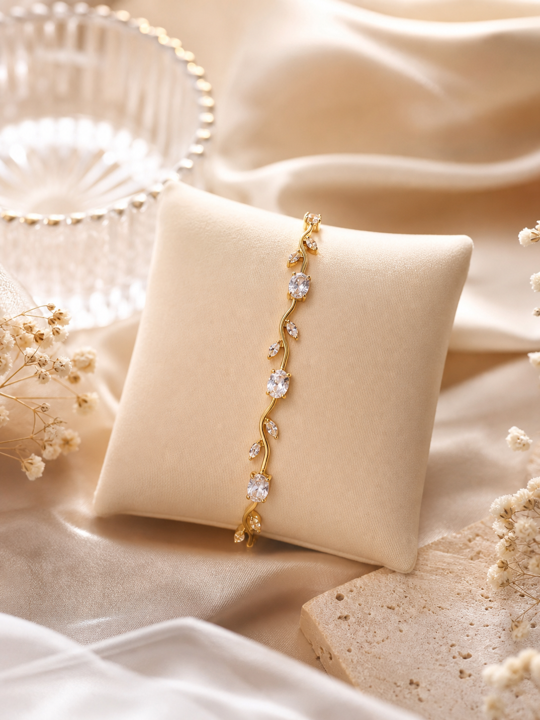 Ivory Tulip Bracelet