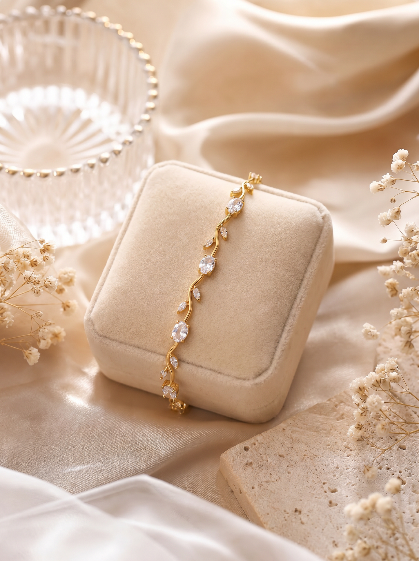Ivory Tulip Bracelet